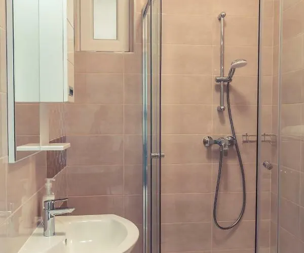 公寓 Sekli Panzio 巴拉通雷勒